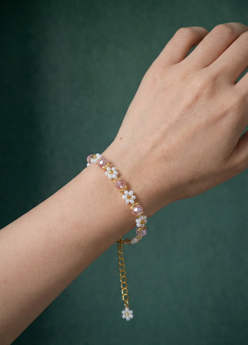 Coquette Girl Kit 🤍